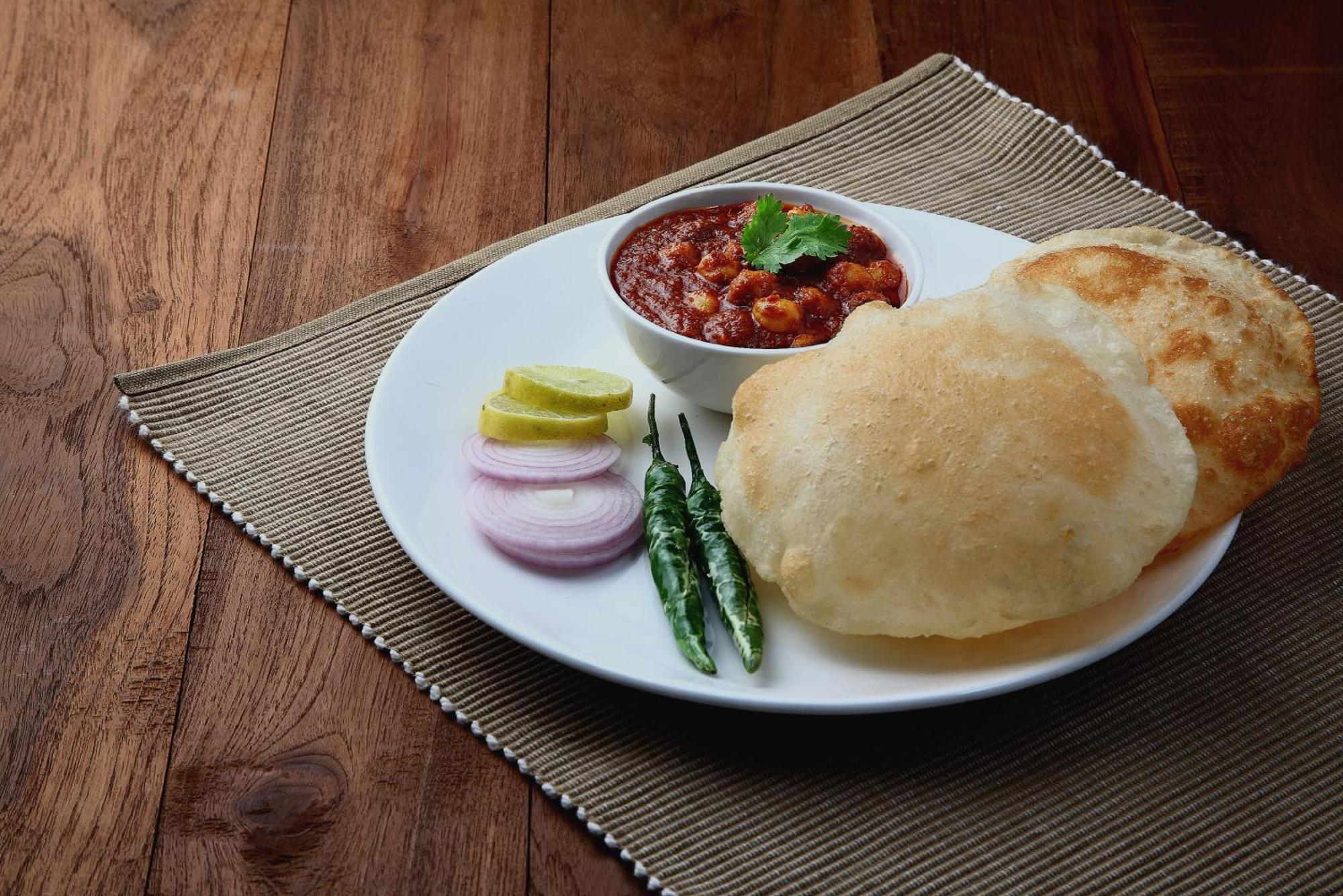 Super O Blw Kakarmatta Near Banaras Junction Hotel 4*